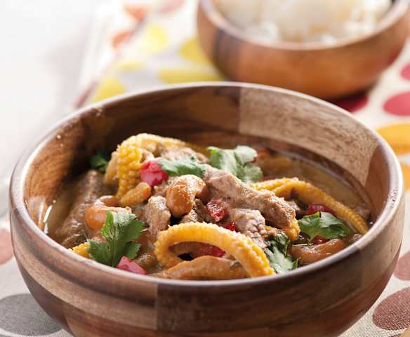 Rindfleisch-Curry mit Tamarinde und Klebreis