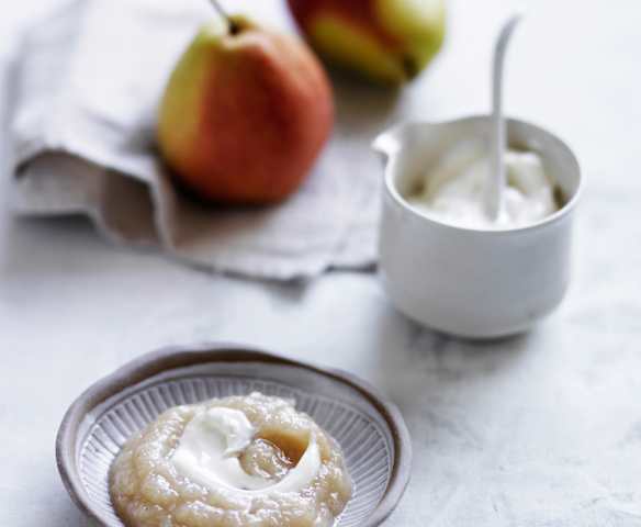 Pear and ginger purée (6-9 months)