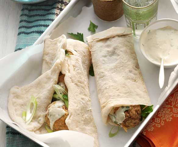 蔬菜球捲餅佐芝麻醬