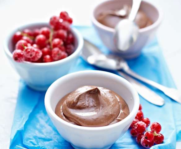 Mousse di cioccolato e avocado (vegan)