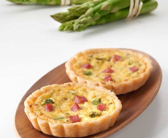Tartaletas de jamón de York y espárragos (sin gluten)
