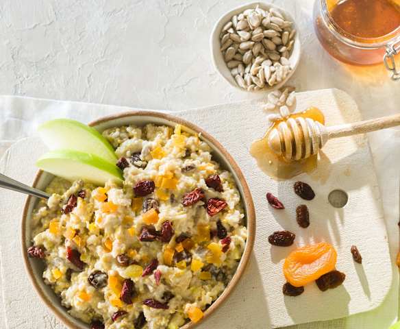 Muesli con manzana y yogur (sin gluten) Muesli con manzana y yogur (sin gluten)