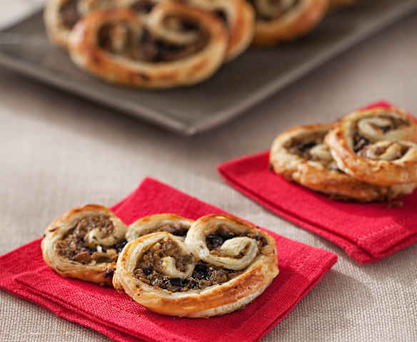 Palmeras con tapenade Palmeras con tapenade