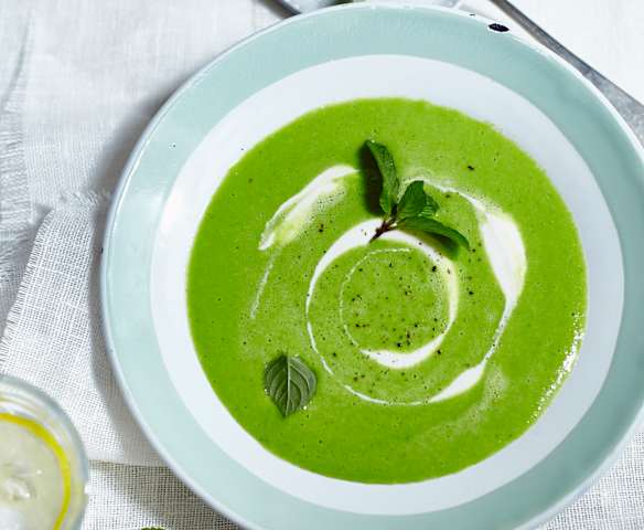 Erbsen-Minz-Suppe Erbsen-Minz-Suppe