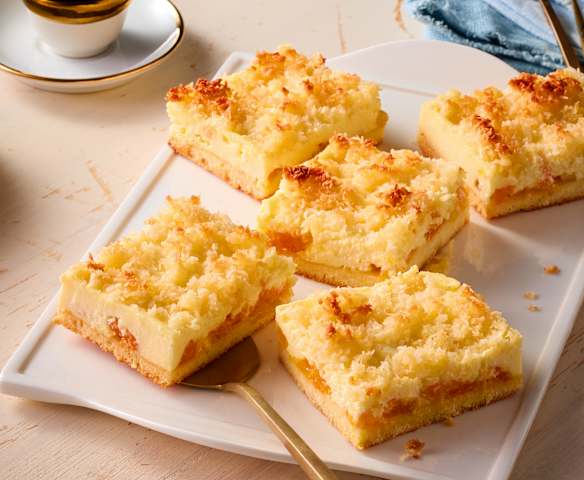 Mandarinen-Schmand-Kuchen mit Kokoshaube