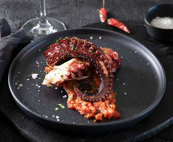 Pulpo a la plancha con salsa a la Arrabiata