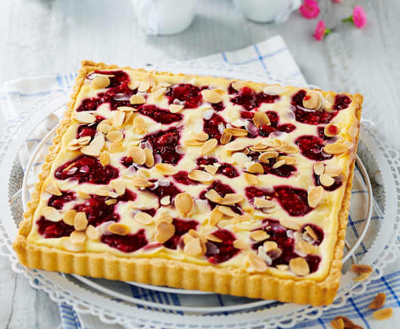 Himbeertarte mit Mandeln Himbeertarte mit Mandeln