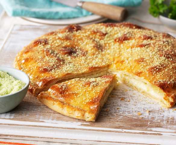 Flatbread garni à la mozzarella