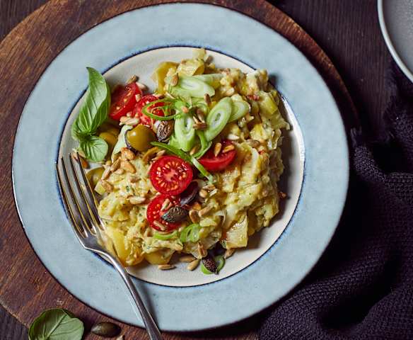 Kartoffel-Porree-Stampf mit mediterranem Topping Kartoffel-Porree-Stampf mit mediterranem Topping