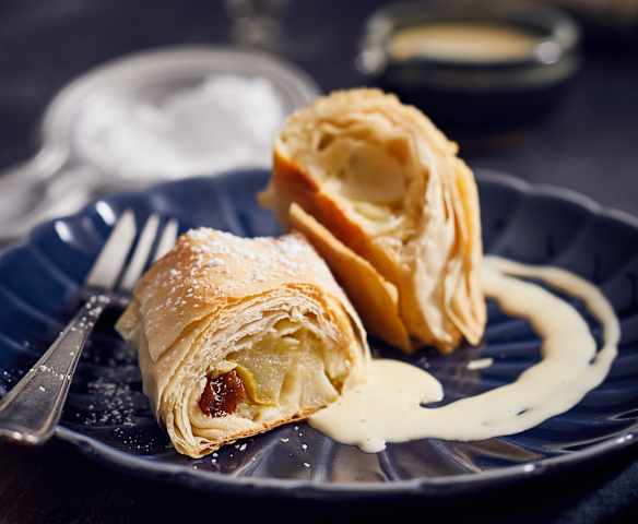 Mini-Strudel mit Federweißer-Schaum