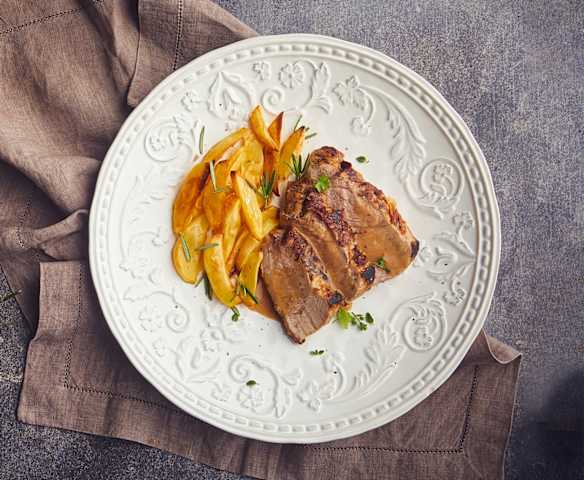 Arrosto di vitello a Cottura Lenta con patate