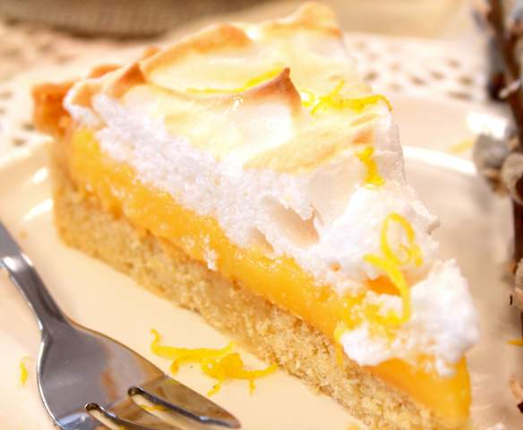 Tarta cytrynowa z pianą z białek