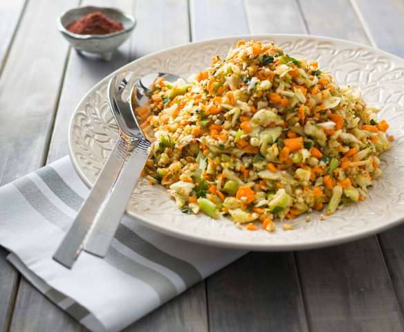 Mrkvovo-fenyklové zelí s naklíčenou pohankou