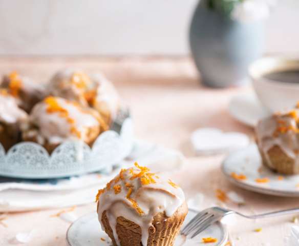 Babeczki z awokado z lukrem pomarańczowym