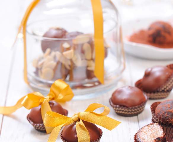 Pralinen mit Mandellikör Pralinen mit Mandellikör