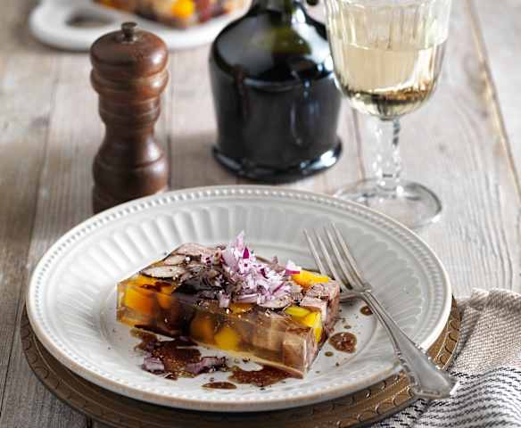 Käferbohnen-Tafelspitz-Sülzerl