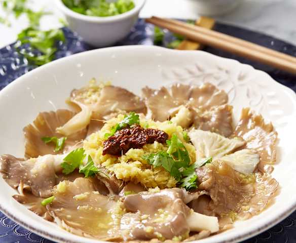 Steamed Oyster Mushrooms