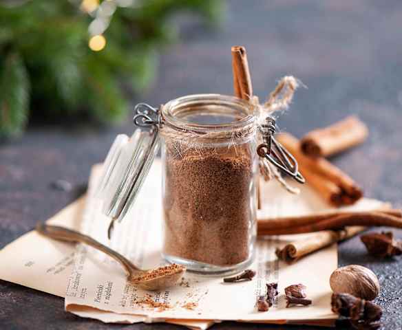 Mix di spezie per pan di zenzero