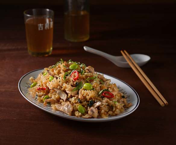 塔香肉絲拌炒飯