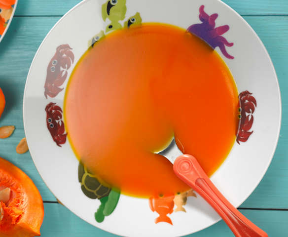 Polévka oranžová z dýně