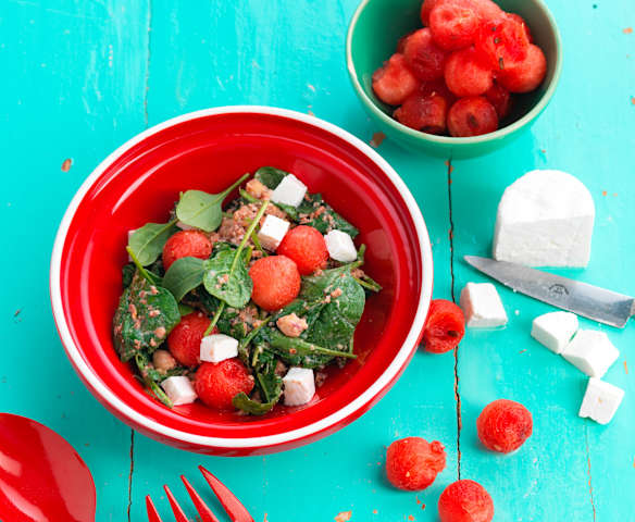 Salad with Bacon, Watermelon and Yoghurt Dressing