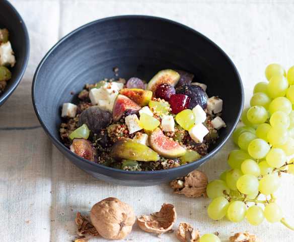 Menu light - Salade aux figues, raisins, feta et quinoa