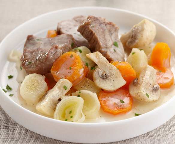 Francia borjú ragu (Blanquette de veau)