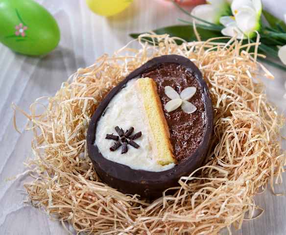 Uovo di Pasqua con sorpresa