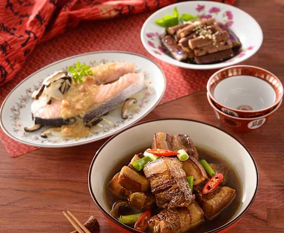 可樂燒五花、照燒茄子&味噌蒸鮭魚