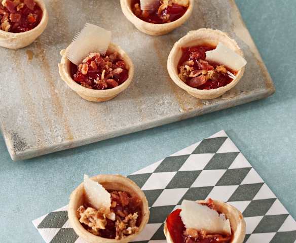 Tartaletas de pimientos confitados