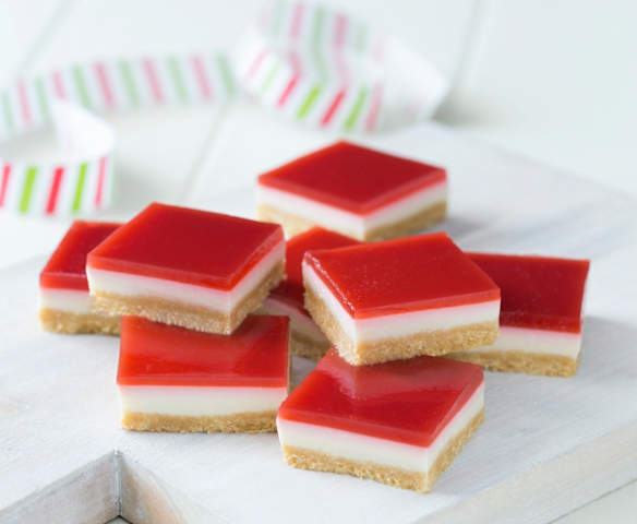 Strawberry jelly slice Strawberry jelly slice