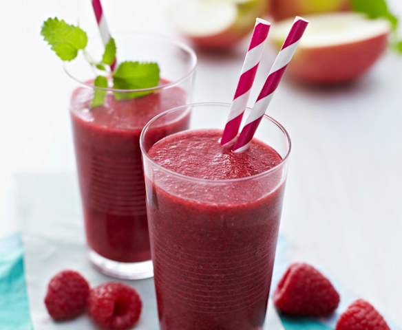 Raspberry Tea Smoothie