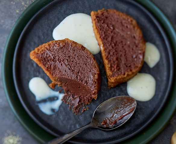 Menu bluffant - Bûche marquise au chocolat et pain d'épices