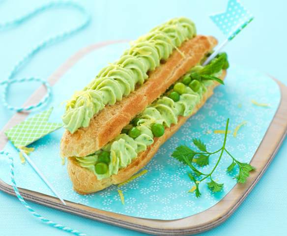 Eclairs aux petits pois et fromage frais