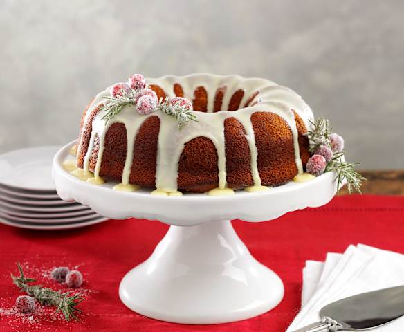 Orange, Ginger, Walnut and Cranberries Bundt Cake