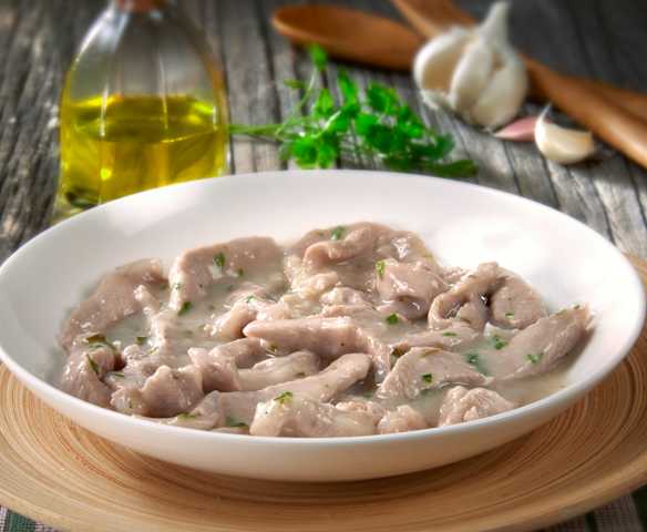 Straccetti di vitello al vino bianco