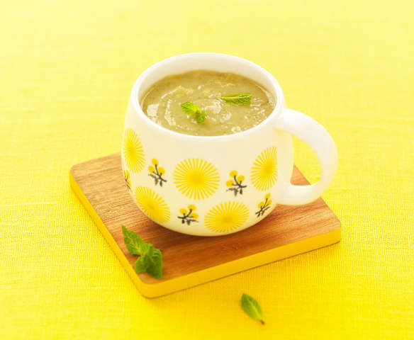 Soupe d'artichaut à la menthe