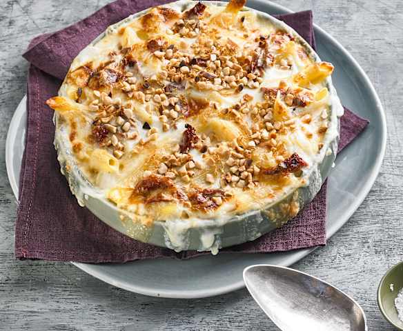 Penne überbacken mit Mandelbröseln