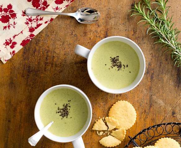 Broccoli and blue cheese soup