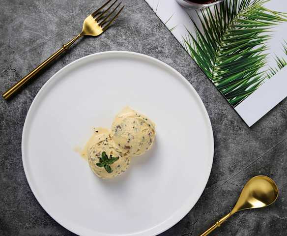 黑芝麻花生冰激凌