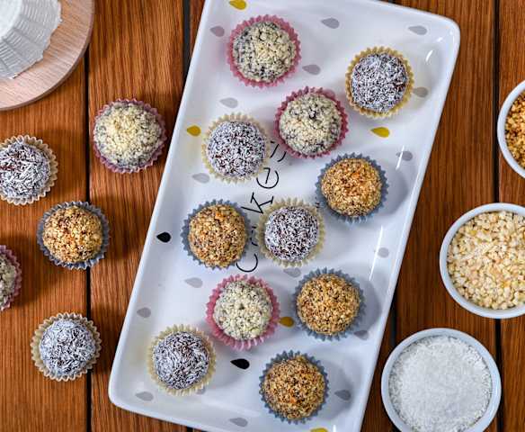 Tartufini ricotta e cacao