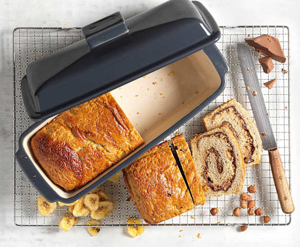 Pane alla banana e nocciole