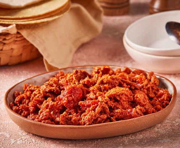 Tiras de res con chicharrón en salsa de chile morita TM6 (Coahuila)