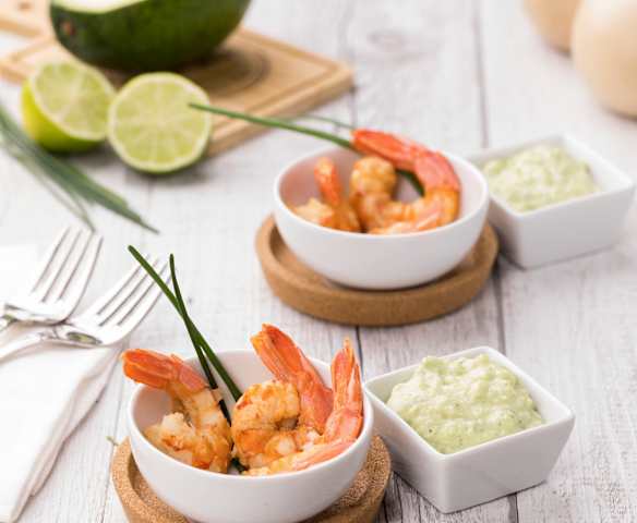 Gamberoni con avocado e yogurt