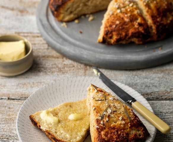 Australian Oat Damper