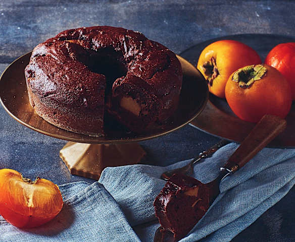 Torta ai cachi e amaretti