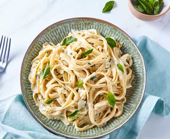 Artichoke Alfredo Sauce with Fettuccine