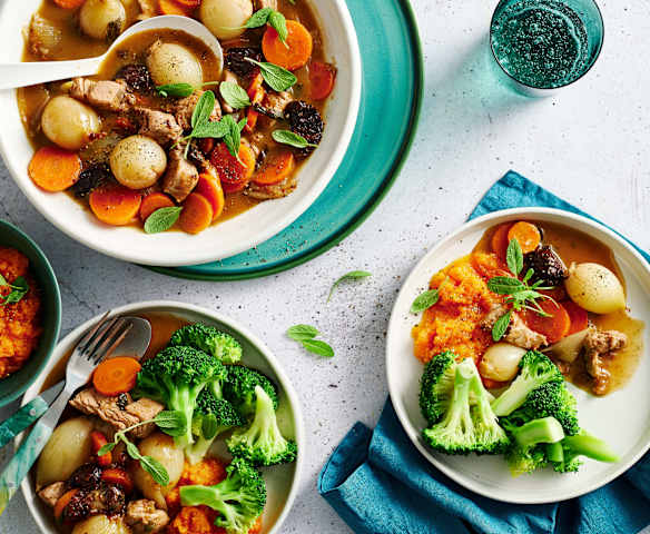 Pork, sage and prune casserole with winter veg mash (Diabetes, TM6)