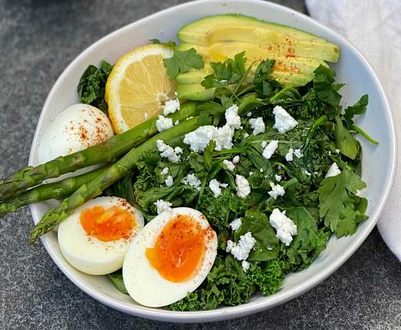 Abundant breakfast bowl Abundant breakfast bowl