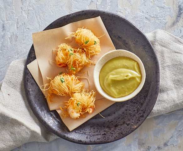 Gamberi in pasta kataifi e maionese al wasabi